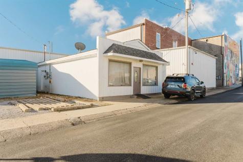 109 North Madison Street Marion IL 62959