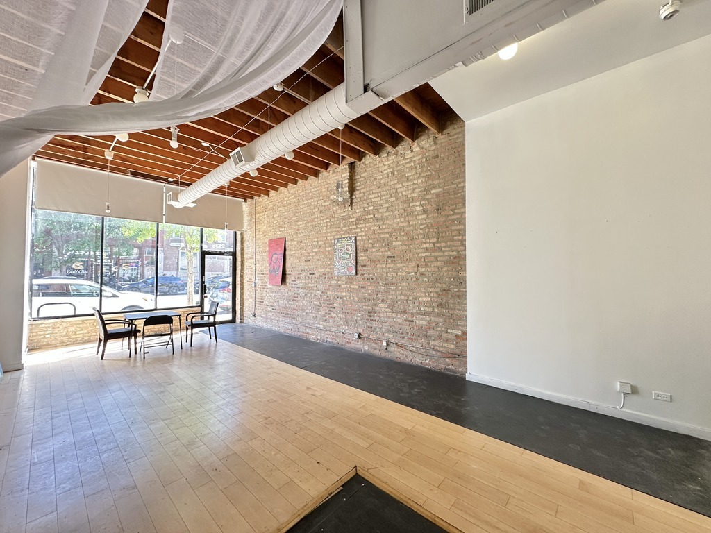 2136 West Chicago Avenue Chicago IL 60622