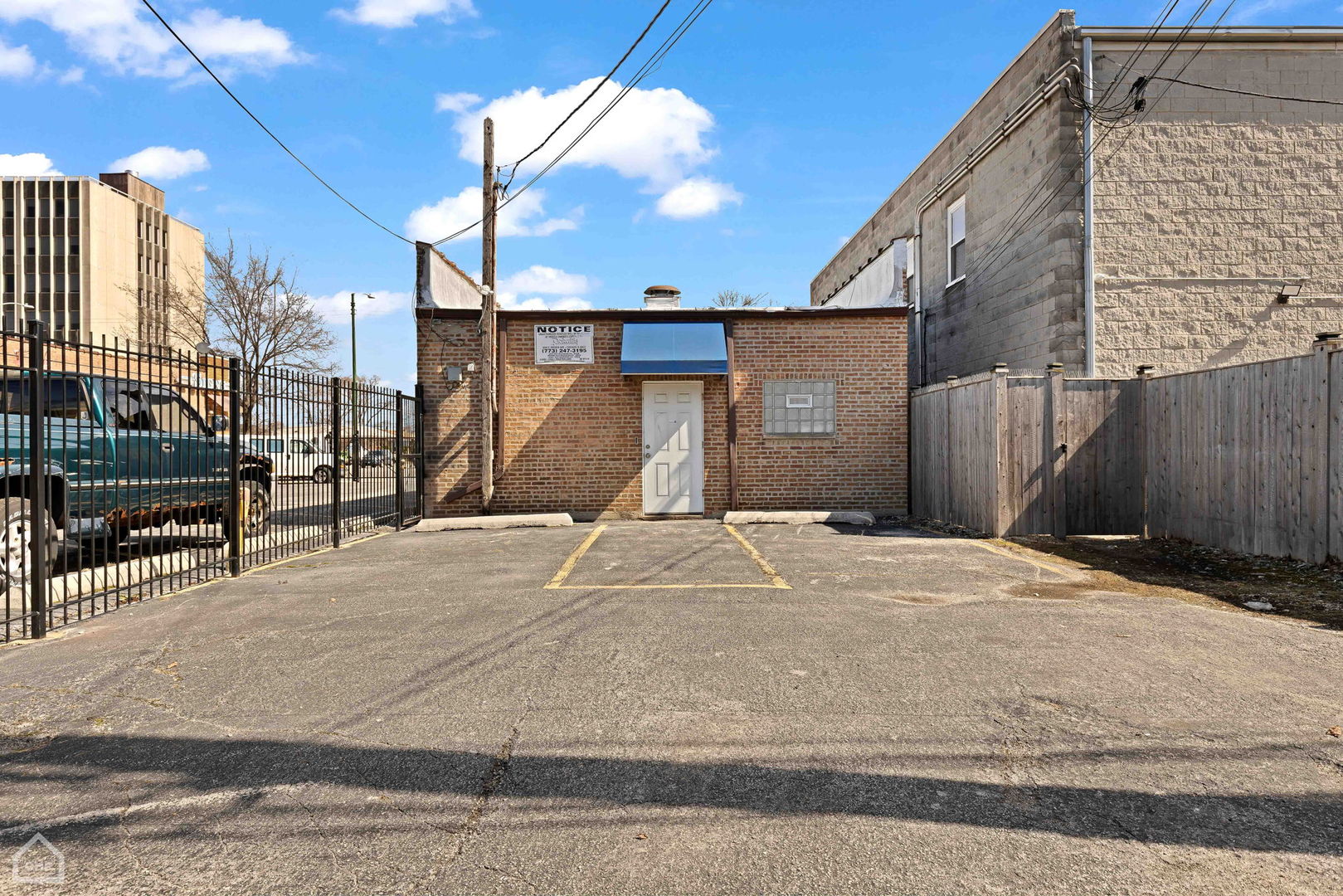 8036 South Western Avenue Chicago IL 60620