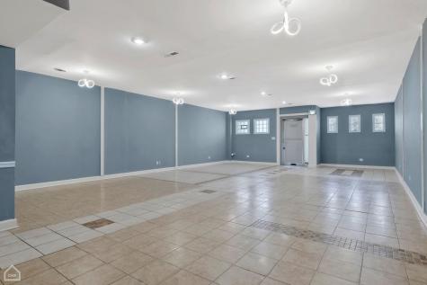 8036 South Western Avenue Chicago IL 60620