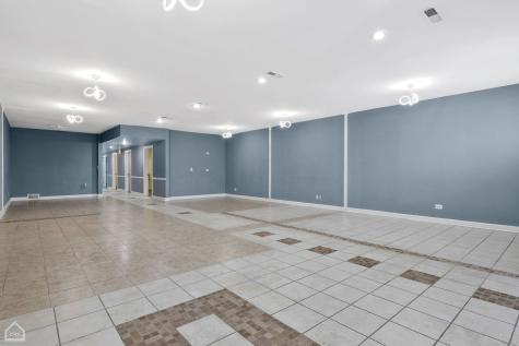 8036 South Western Avenue Chicago IL 60620
