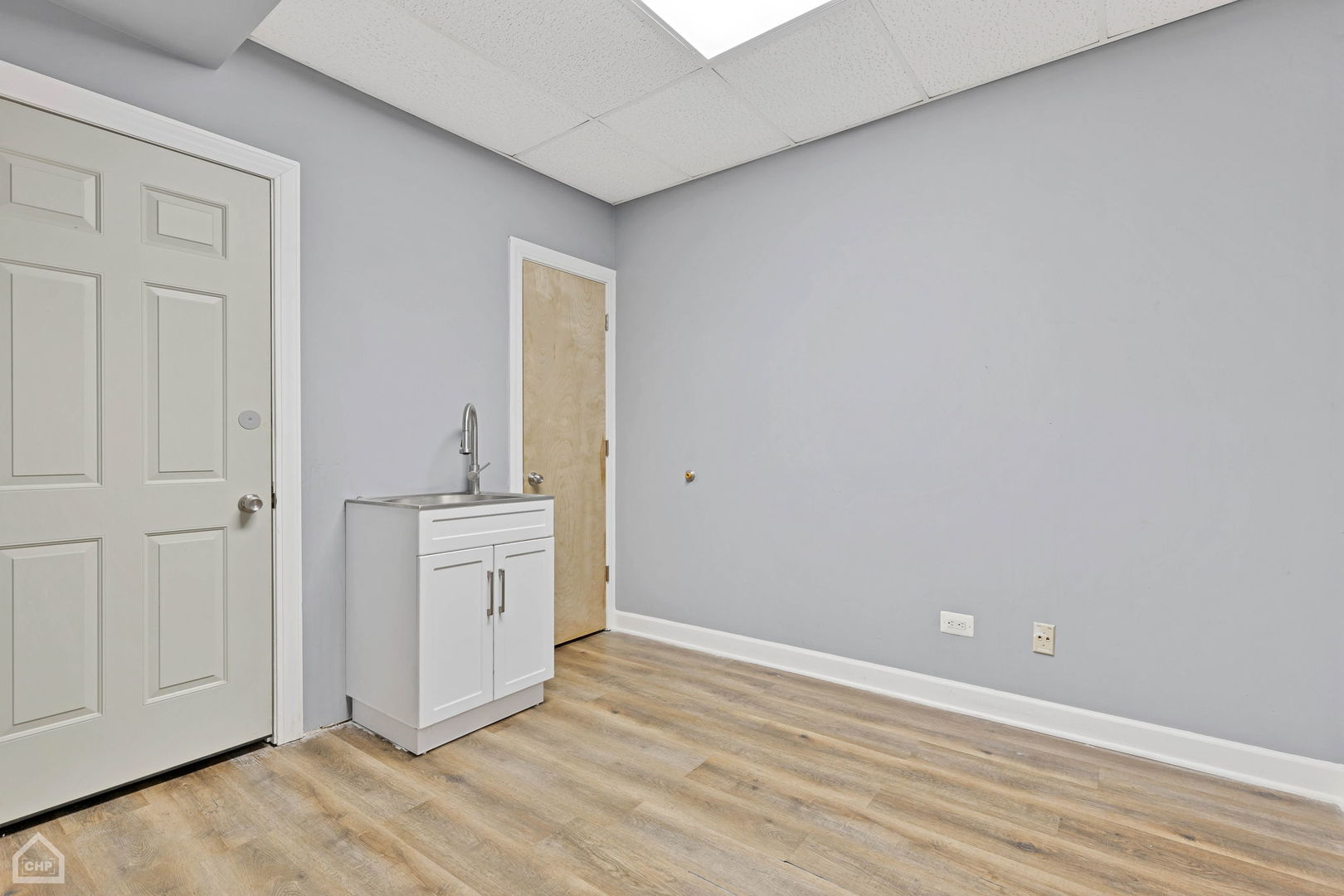 8036 South Western Avenue Chicago IL 60620