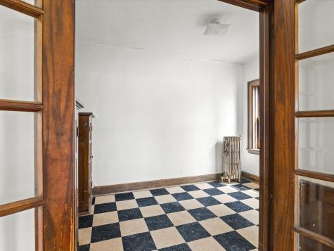 204 South 6th Street Rockford IL 61104