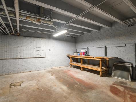 204 South 6th Street Rockford IL 61104