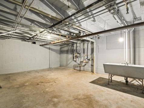 204 South 6th Street Rockford IL 61104