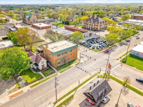 204 South 6th Street Rockford IL 61104