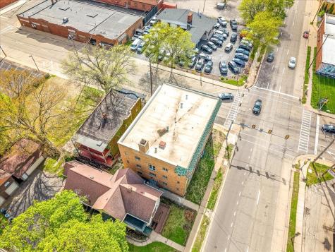 204 South 6th Street Rockford IL 61104