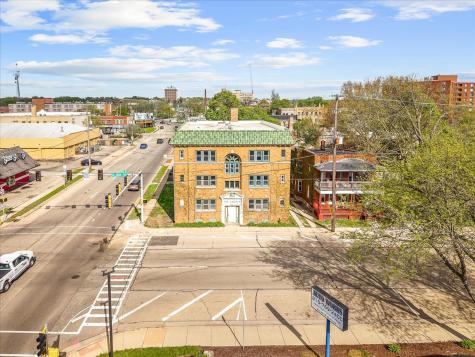 204 South 6th Street Rockford IL 61104