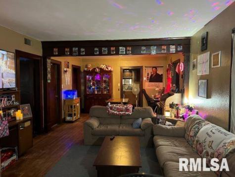 1319 - 1321 Chicago Avenue Savanna IL 61074