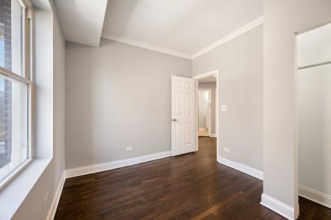 7400 South Phillips Avenue Chicago IL 60649
