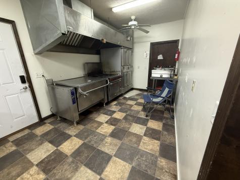 606 Grand Street Benton IL 62812