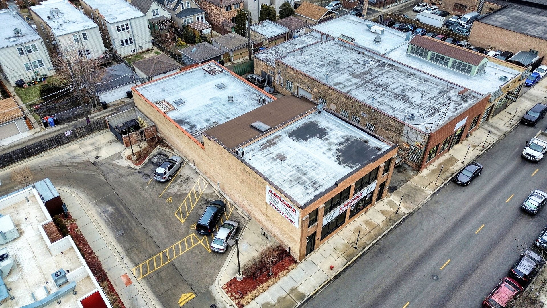 4128 West Belmont Avenue Chicago IL 60641