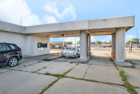 24 Dannys Drive Streator IL 61364