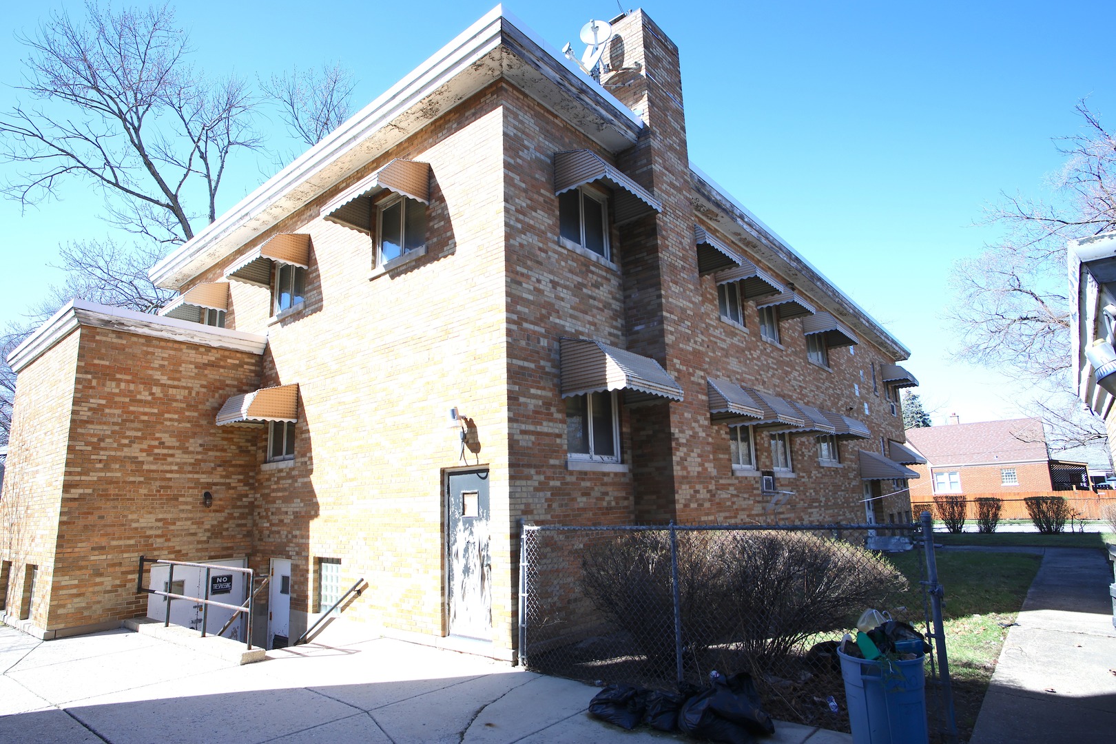10101-21 South Parnell Avenue Chicago IL 60628