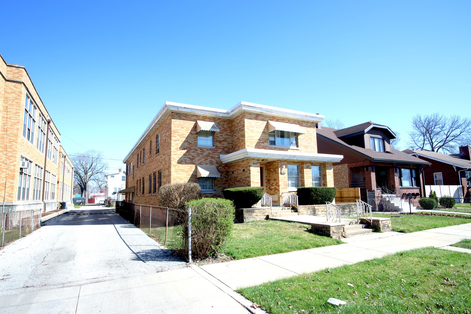10101-21 South Parnell Avenue Chicago IL 60628