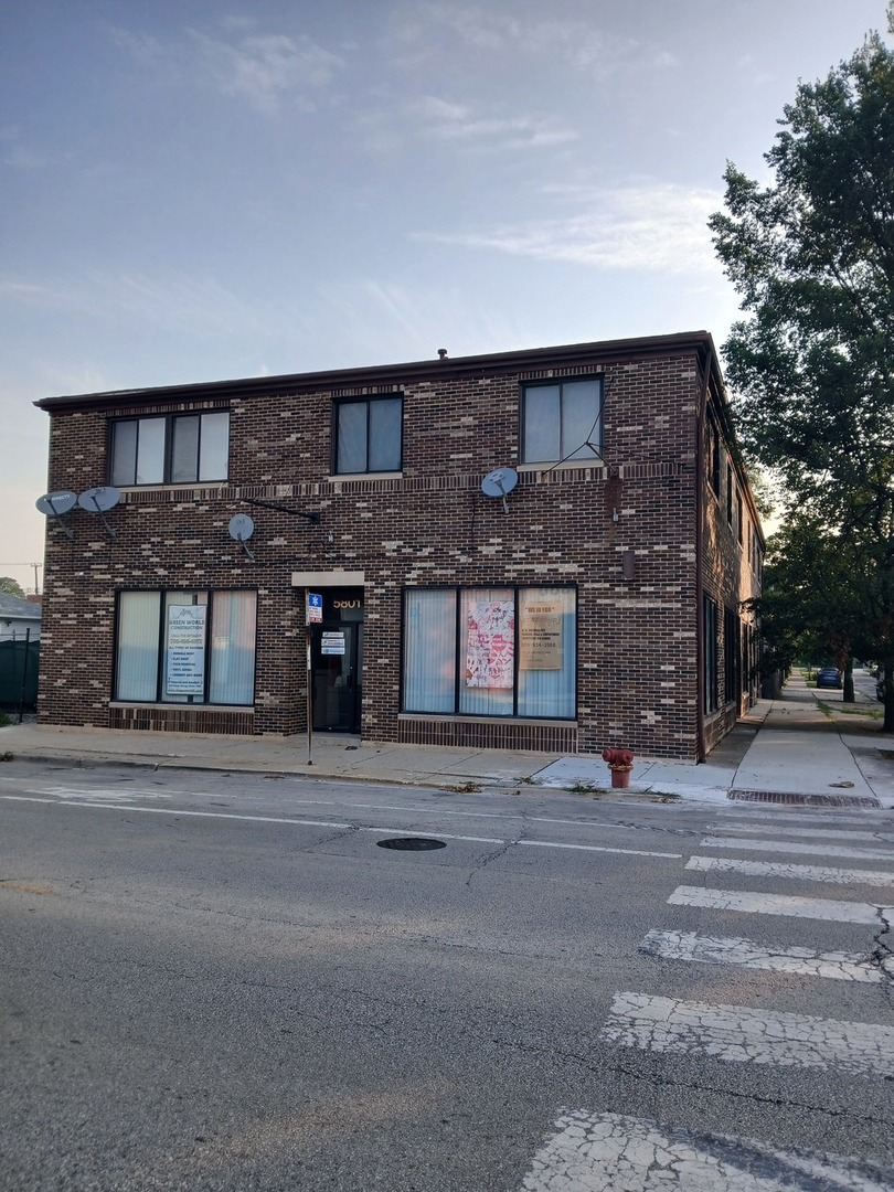 5801 North Northwest Highway Chicago IL 60631