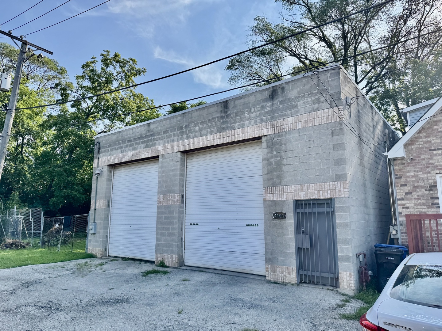 4101 South Oakley Avenue Chicago IL 60609