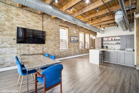 1348 West Concord Place Chicago IL 60622