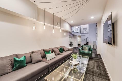200 West Superior Street Chicago IL 60654