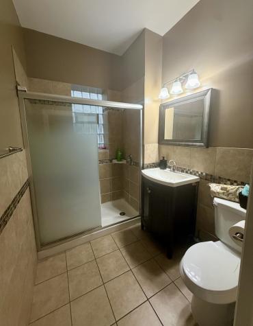 927 South Claremont Avenue Chicago IL 60612