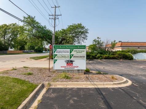 2005 South Bloomingdale Road Glendale Heights IL 60139