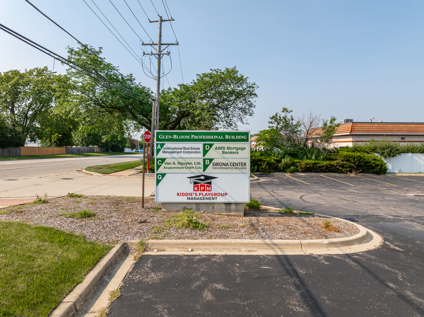 2005 South Bloomingdale Road Glendale Heights IL 60139