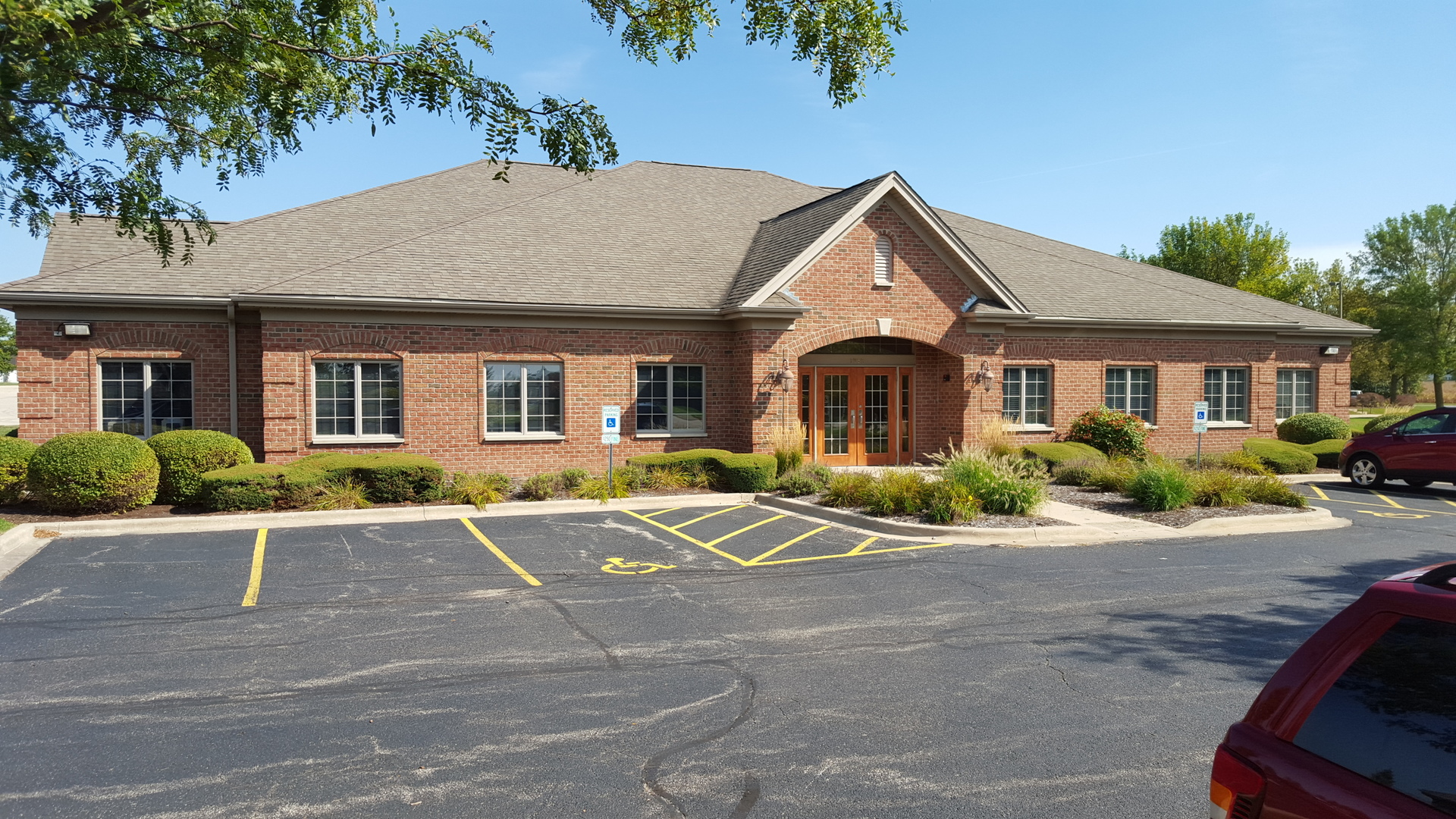 1958 Aberdeen Court Sycamore IL 60178
