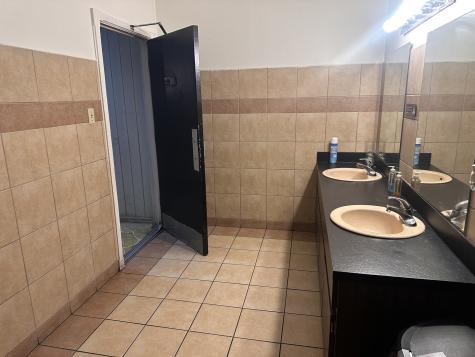 8350 South 88th Avenue Justice IL 60458
