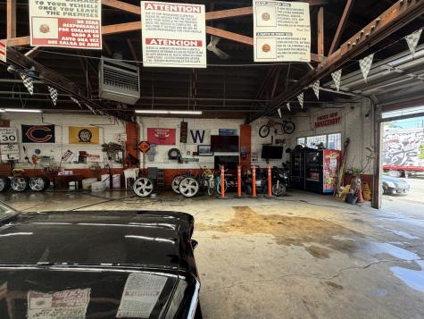 2323 West 18th Street Chicago IL 60608