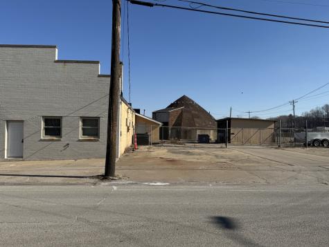 1350 10TH Street East Moline IL 61244