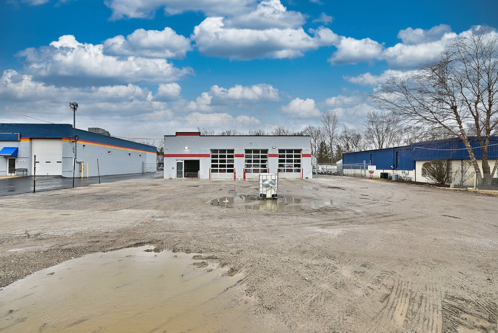 26w287 Saint Charles Road Carol Stream IL 60188