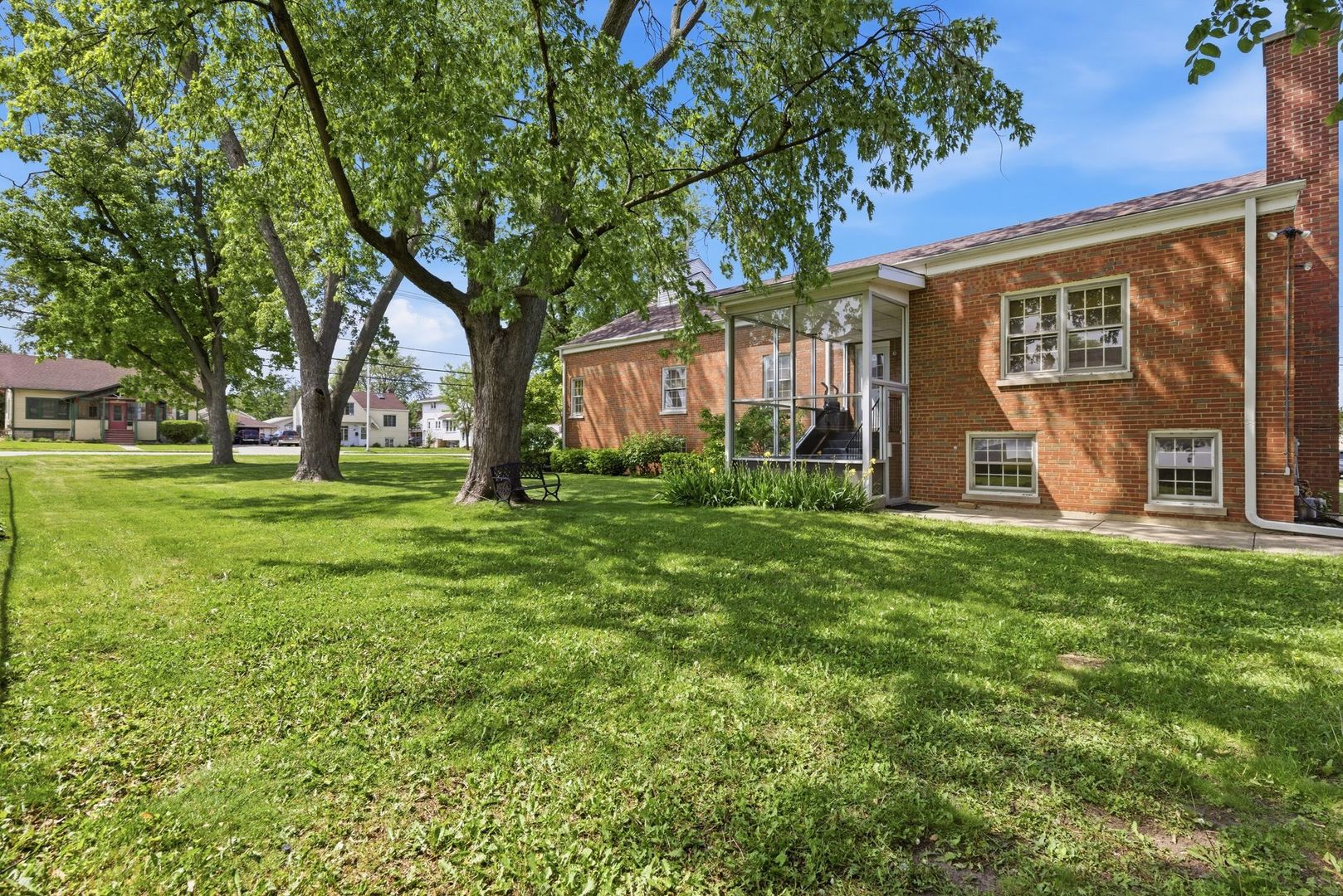 405 South Westmore-meyers Avenue Lombard IL 60148