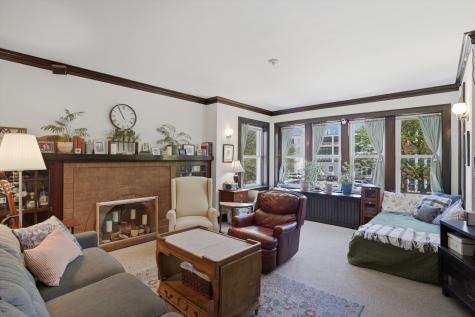 1739 West Gregory Avenue Chicago IL 60640