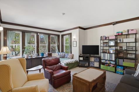 1739 West Gregory Avenue Chicago IL 60640