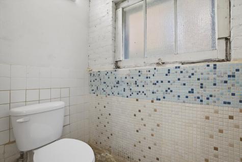 1739 West Gregory Avenue Chicago IL 60640