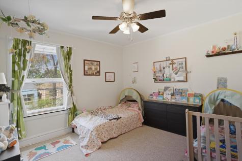 1739 West Gregory Avenue Chicago IL 60640