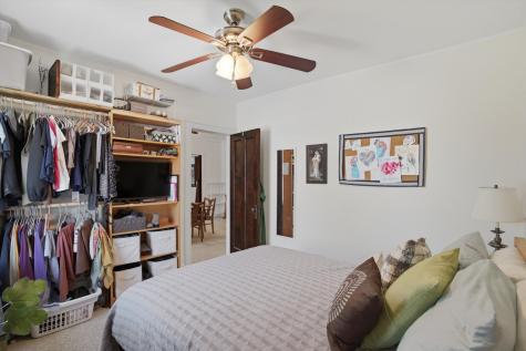 1739 West Gregory Avenue Chicago IL 60640