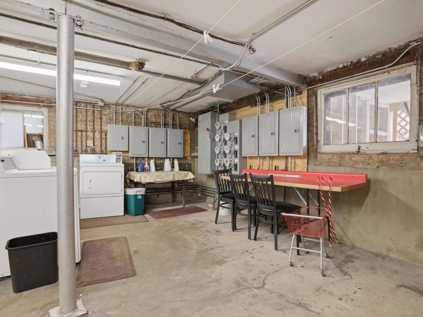 1739 West Gregory Avenue Chicago IL 60640