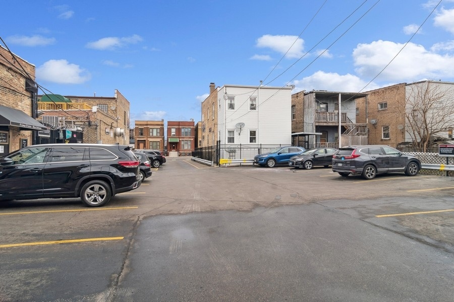 3159 North California Avenue Chicago IL 60618