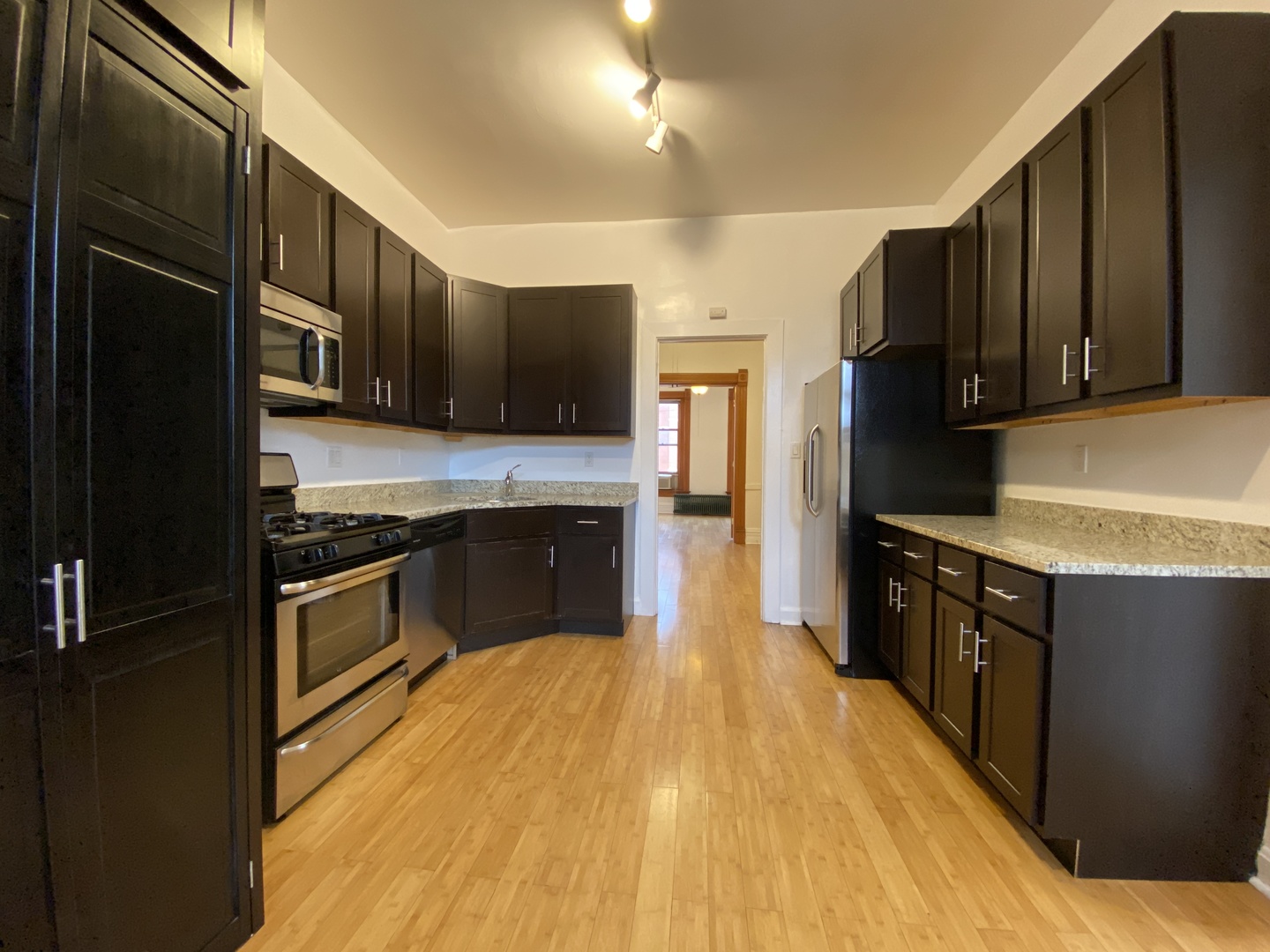 1434 West Chicago Avenue Chicago IL 60642