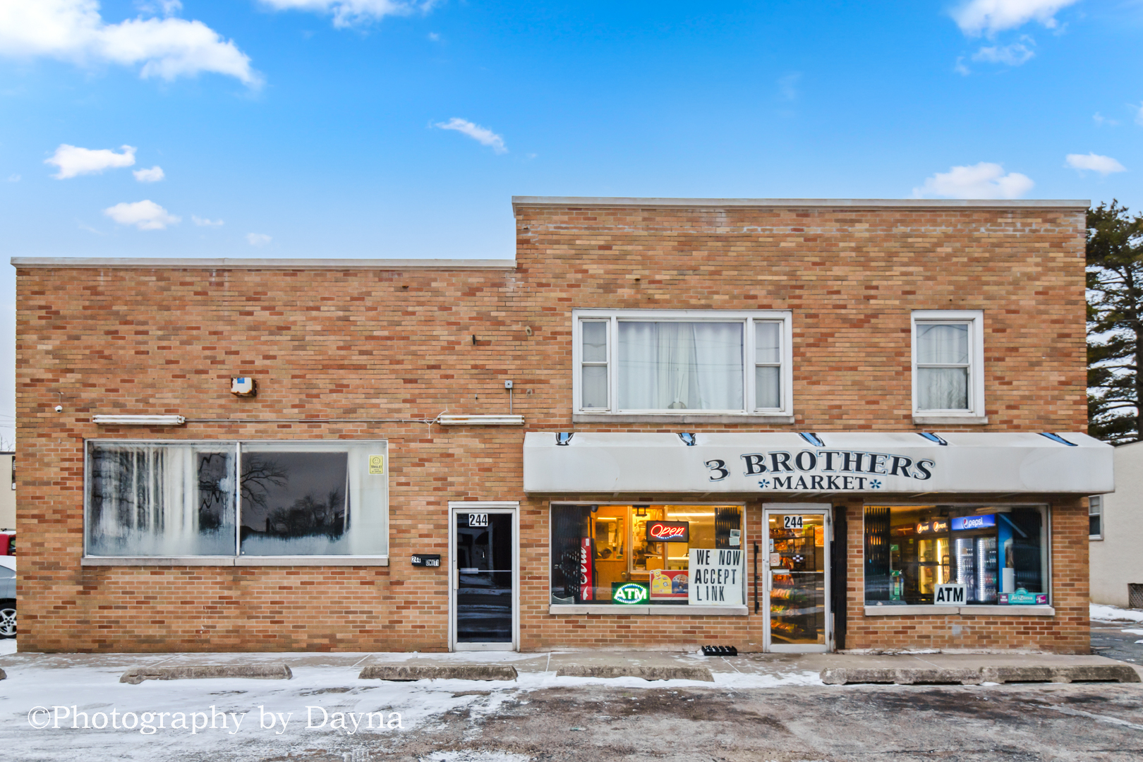 242 West Jeffery Street Kankakee IL 60901