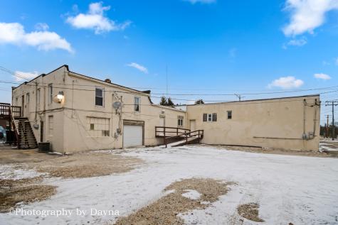 242 West Jeffery Street Kankakee IL 60901