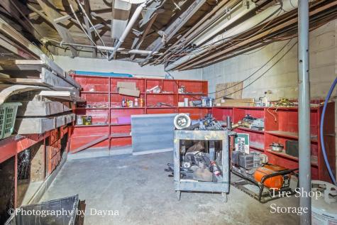 242 West Jeffery Street Kankakee IL 60901