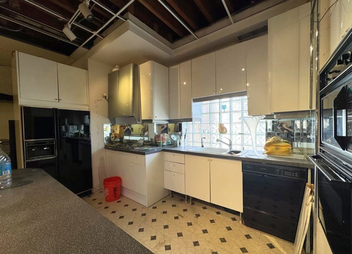 3451 West Peterson Avenue Chicago IL 60659