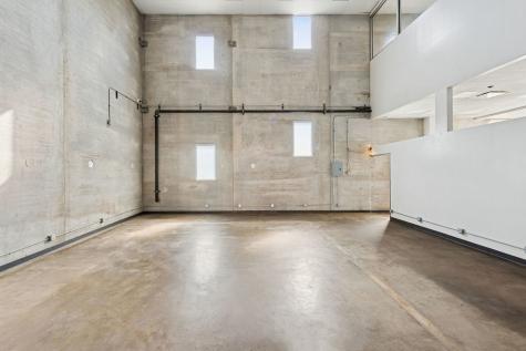 2054 West Grand Avenue Chicago IL 60612