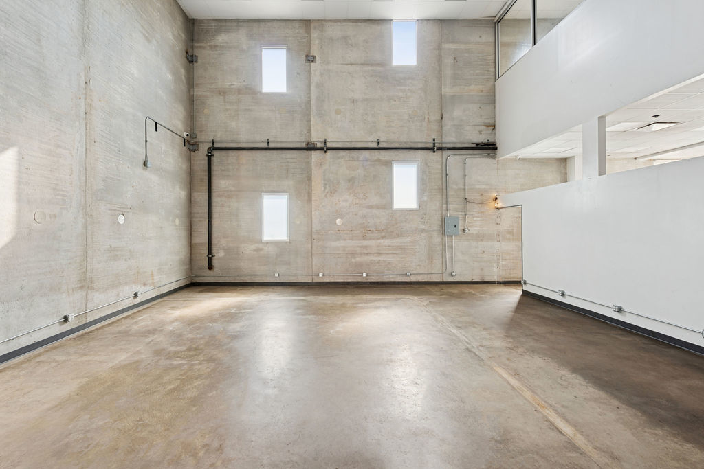 2054 West Grand Avenue Chicago IL 60612