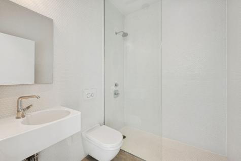 2054 West Grand Avenue Chicago IL 60612