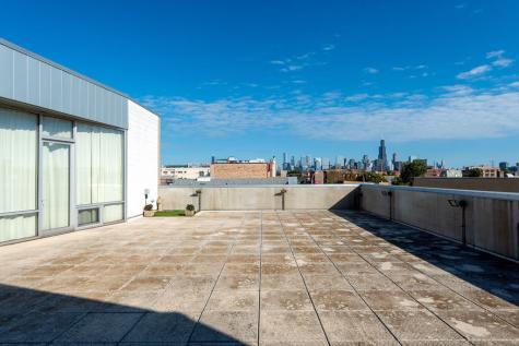 2054 West Grand Avenue Chicago IL 60612