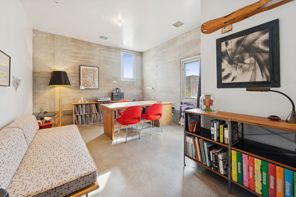 2054 West Grand Avenue Chicago IL 60612