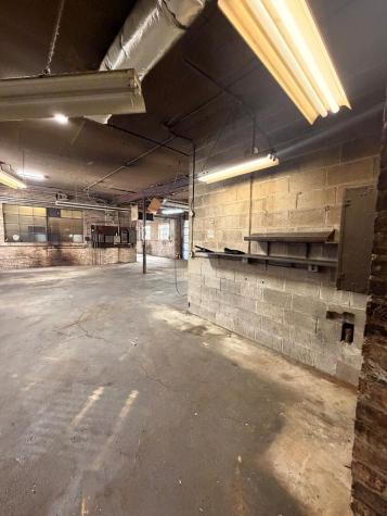 3957 North Normandy Avenue Chicago IL 60634
